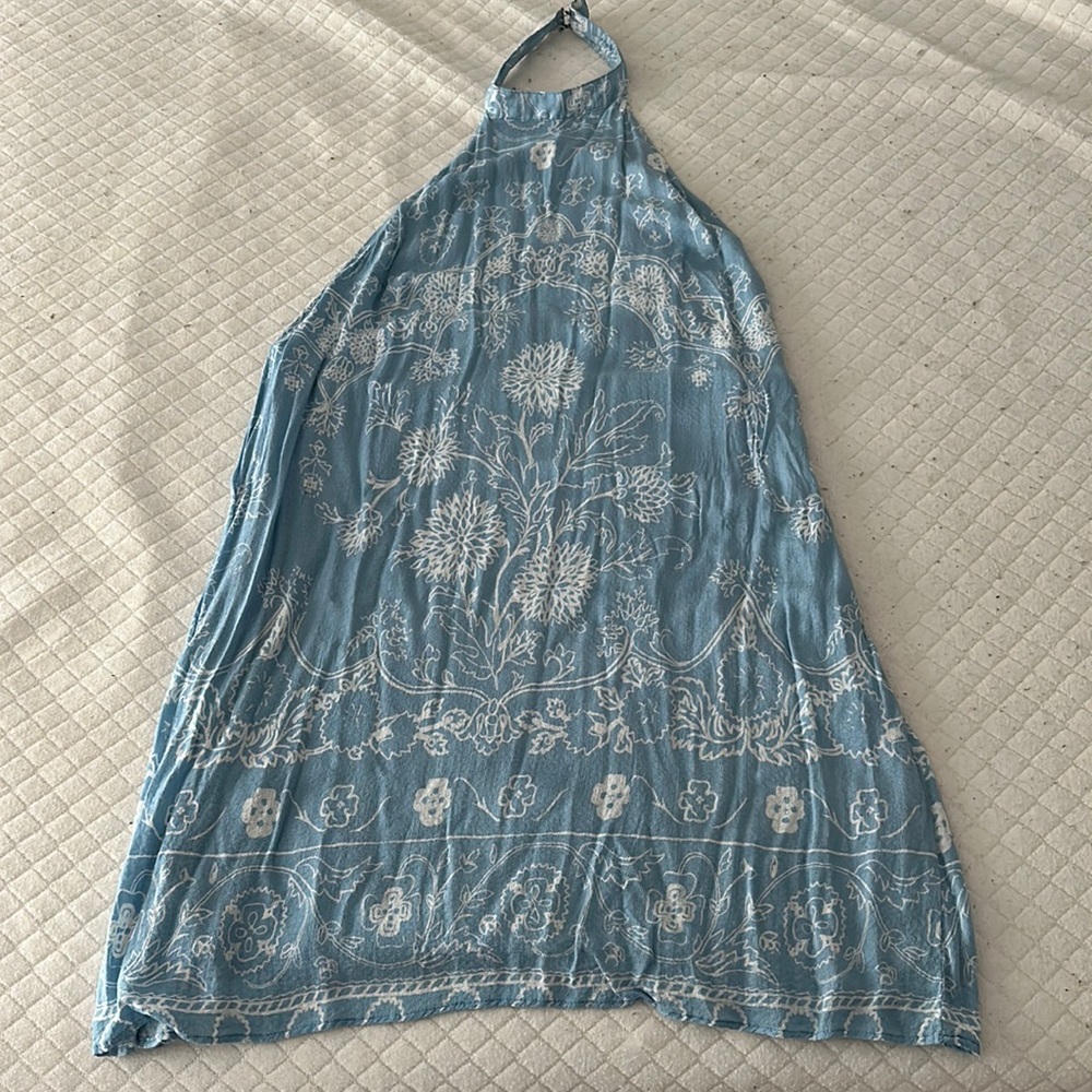 Baby blue dress